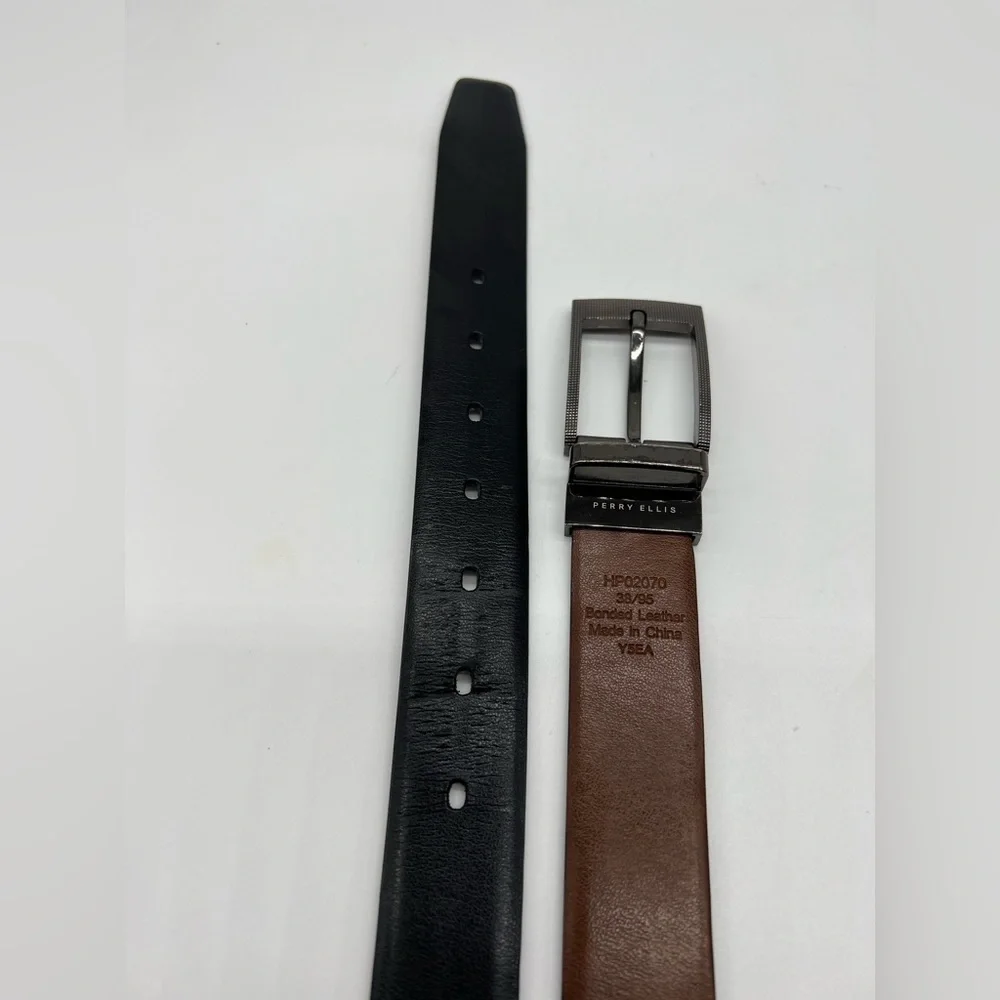 Perry Ellis leather brown men’s large belt